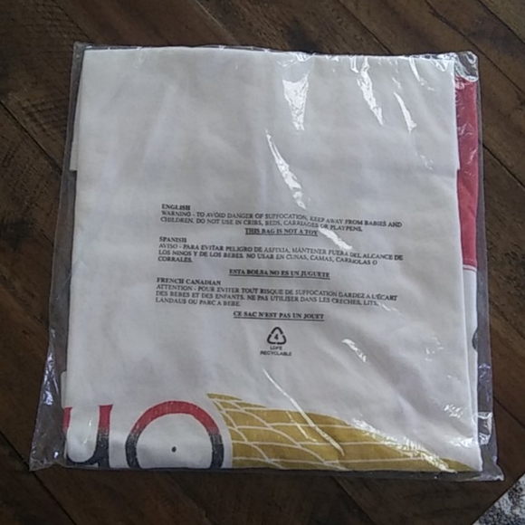 *SOLD* DAYDREAMER Dream On Vintage Style Graphic Tee - Picture 7 of 10